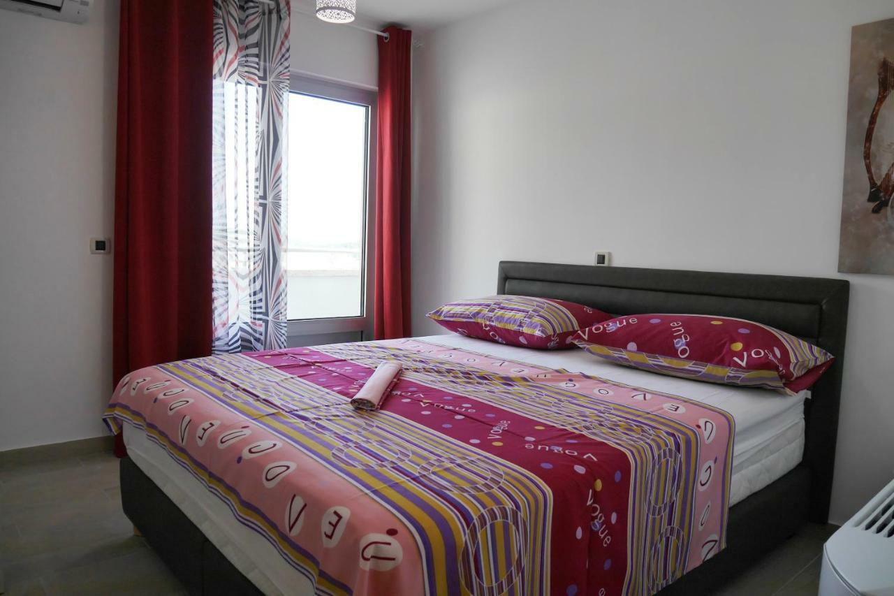Apartments Mario Migros Makarska Exterior photo