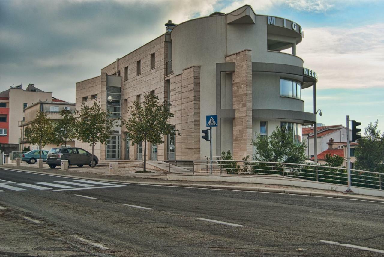 Apartments Mario Migros Makarska Exterior photo